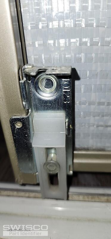 10123 closet roller