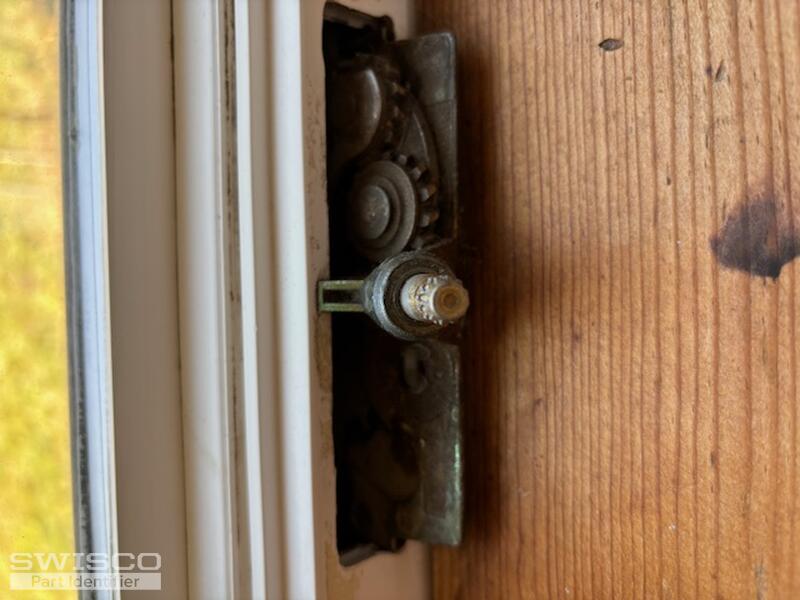 Crank missing handle