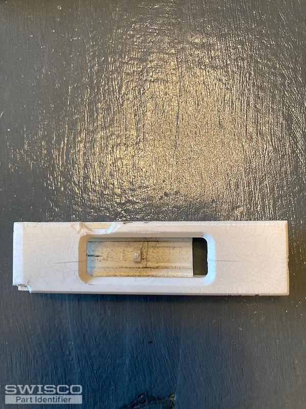 Tilt latch