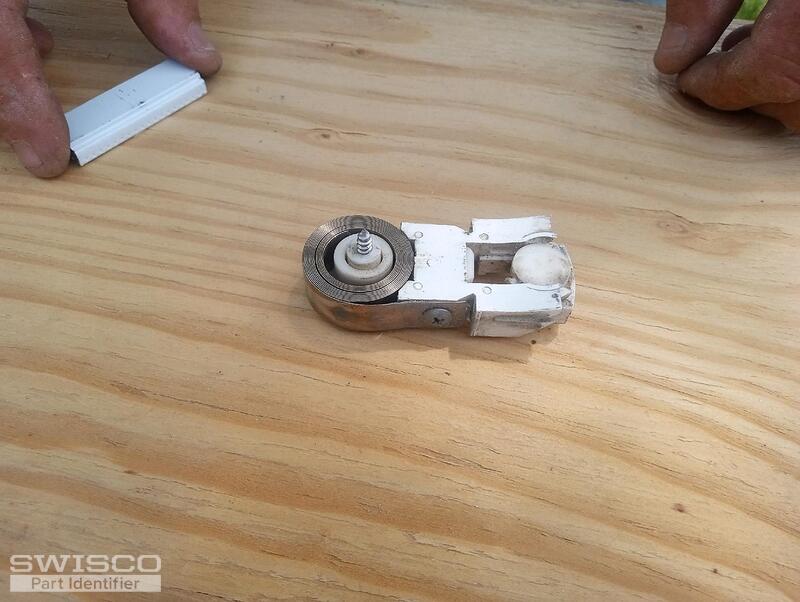 pivot shoe