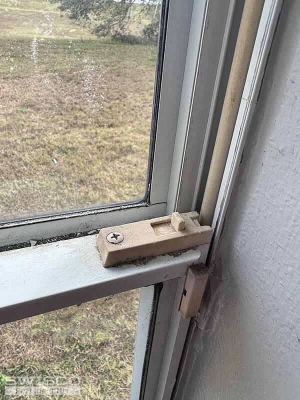 SWISCO.com: Better-Bilt Window Latch, Pair