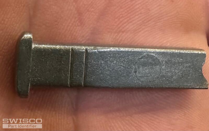 pivot pin