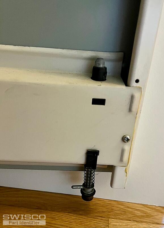 Bottom Springloaded Pin
