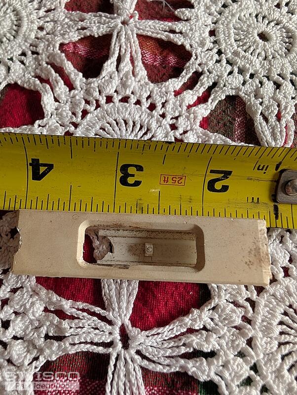tilt latch