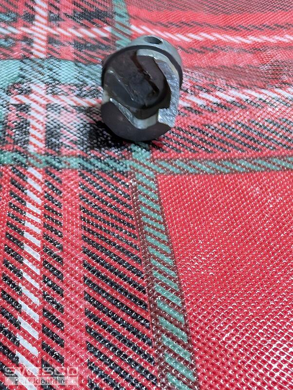 metal cam
