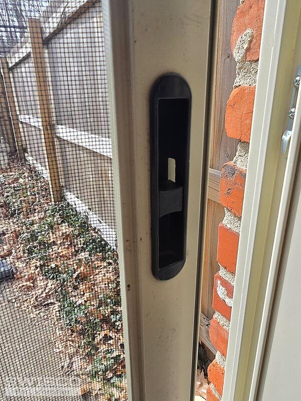 screen door handle latch