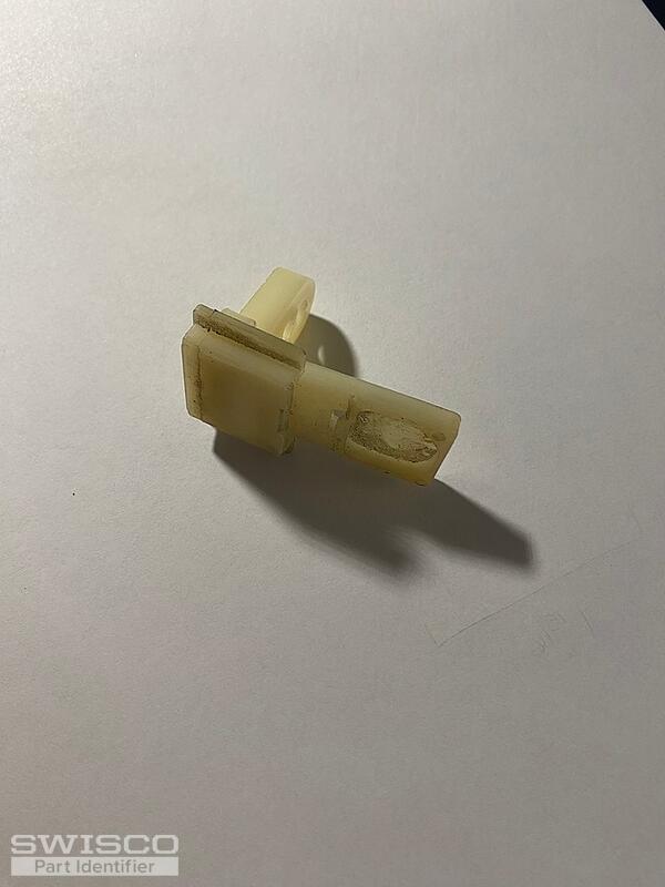 Tilt latch