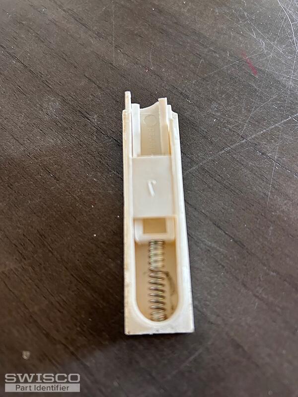 Tilt latch
