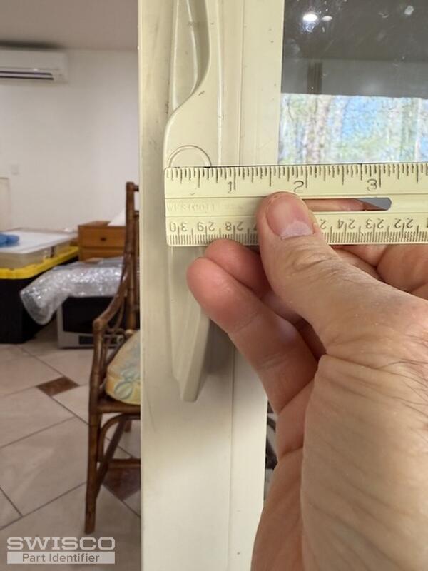 Bradley_Outside_KeyHoleDiameter