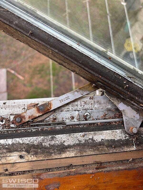 casement hinge