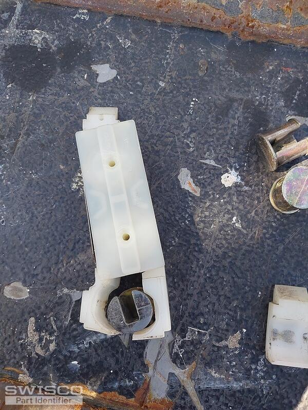 pivot shoe