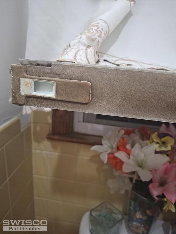 tilt latch