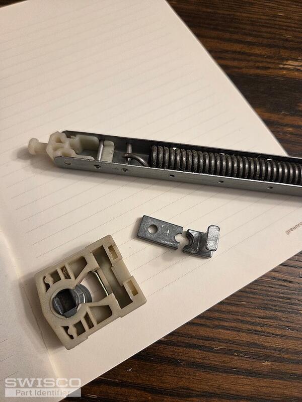 pivot shoe and pivot bar