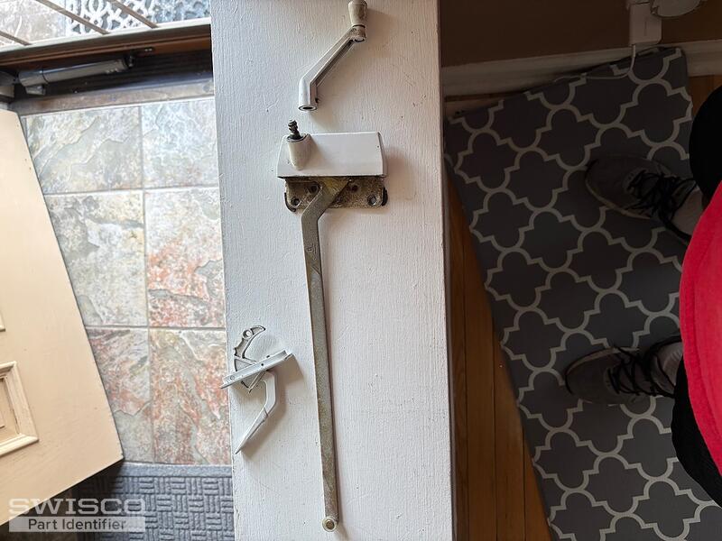 casement operator and lock
