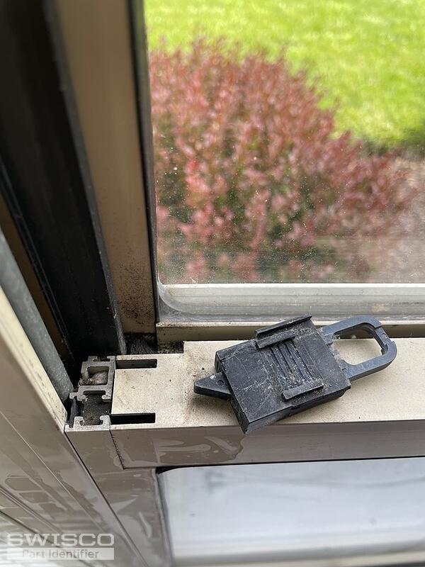 tilt latch