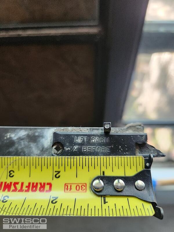 Tilt latch