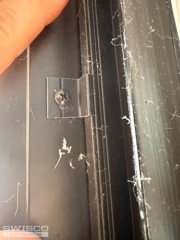 Fixed panel bracket