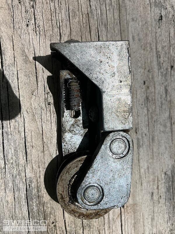 roller assembly