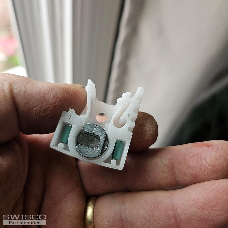 pivot shoe