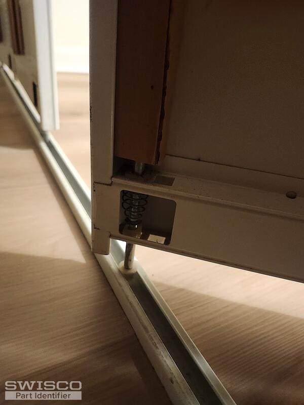 closet pin