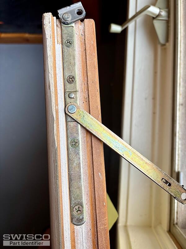 hinge bar