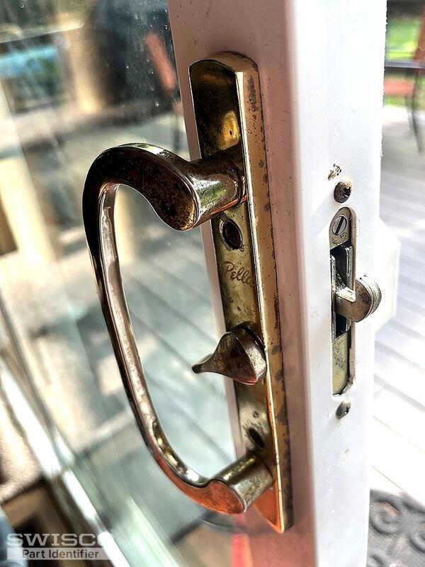 WYCHE_Door Handle 1