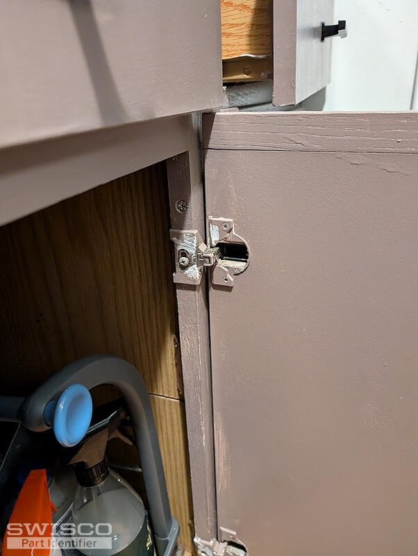 kitchen caginet door hinger