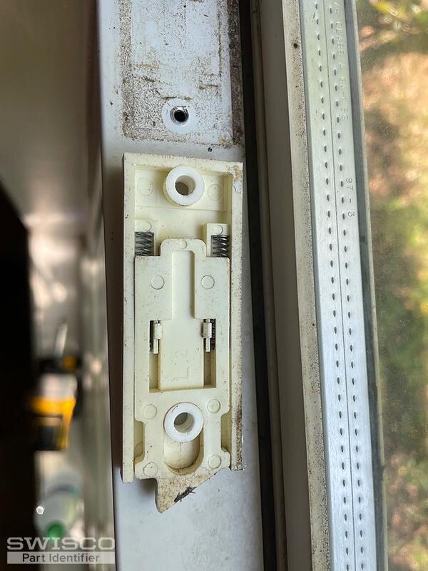 Surface tilt latch