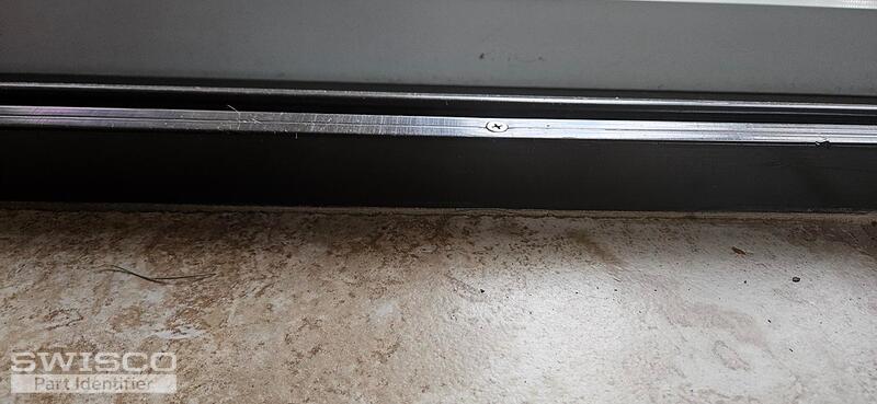 1000016372patio sill