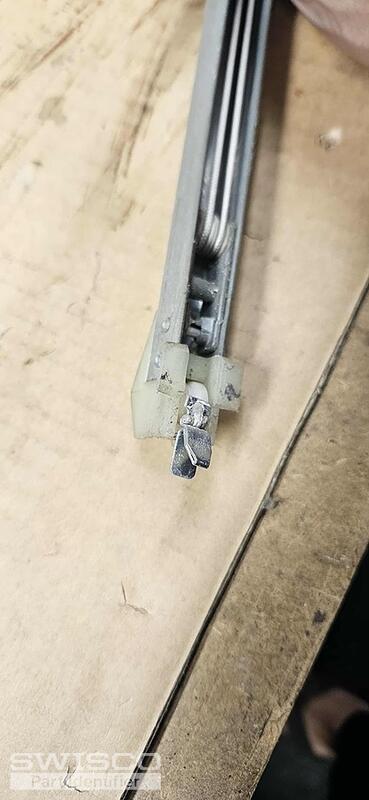 Bottom Fitting Metal Hook