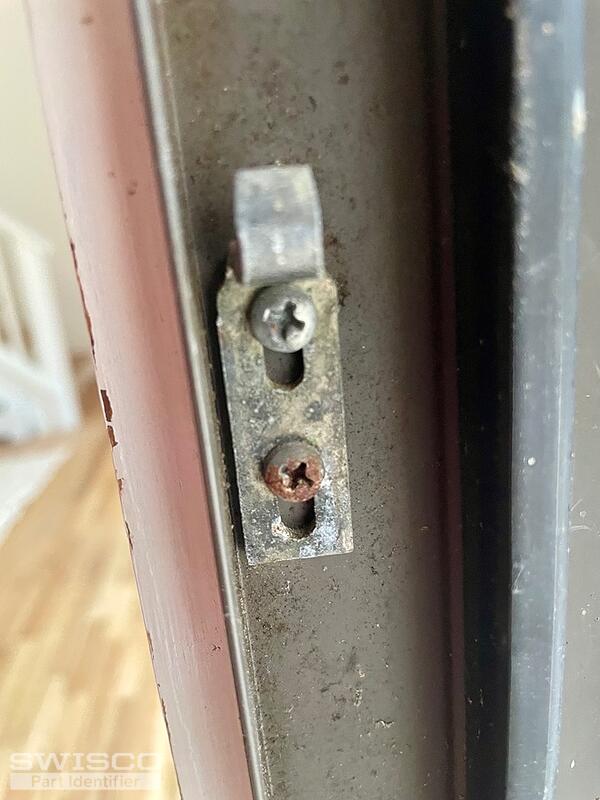 12W slider latch