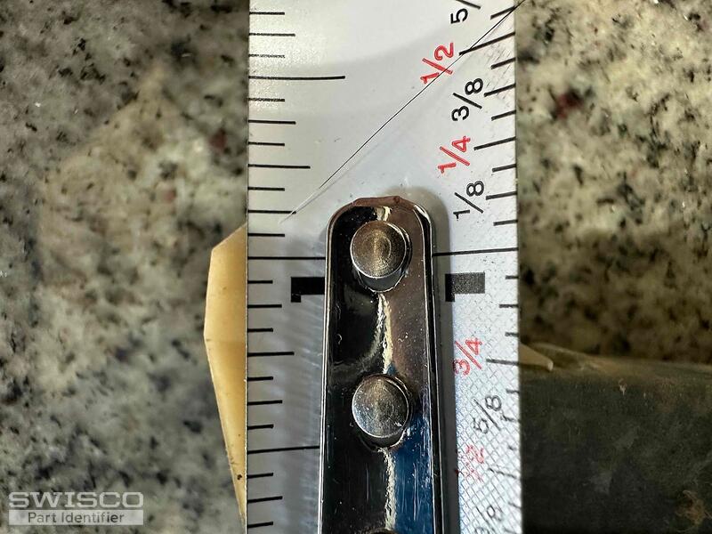 Width of bottom plastic