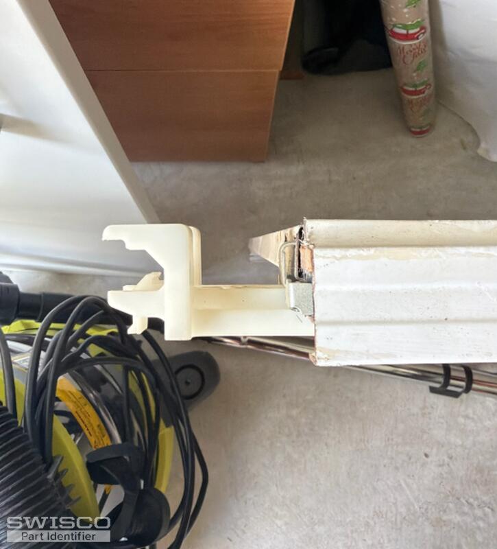 325583 ACME robe roller.1