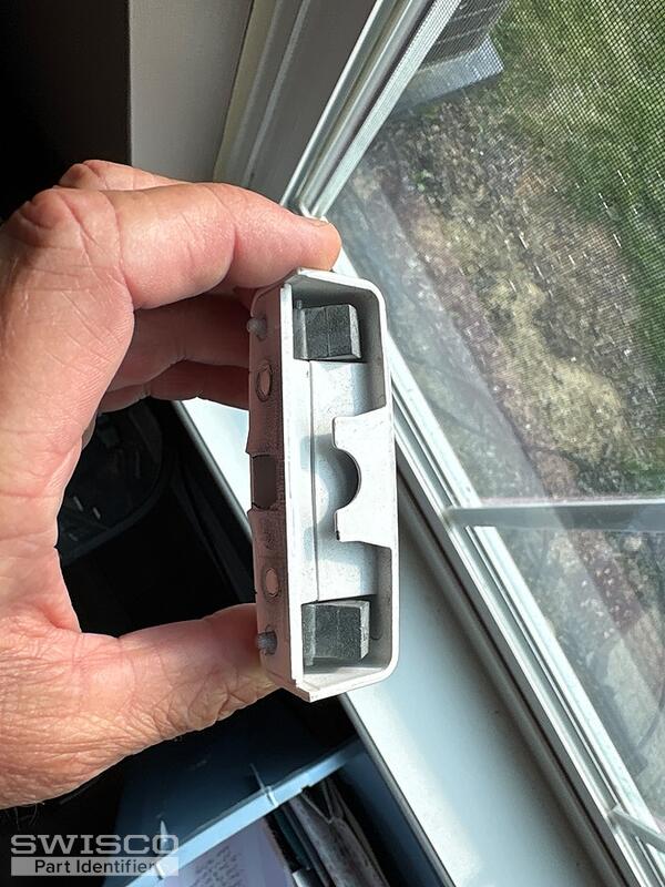 latch bottom
